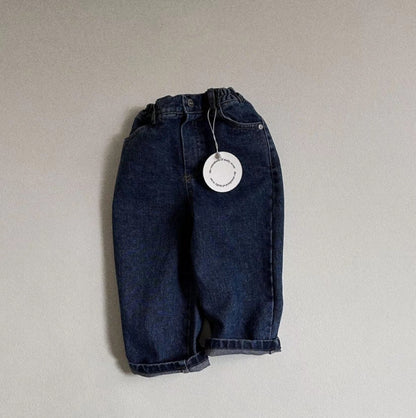 🖤 Kids Classic Denim Pants – Everyday Essential 👖✨