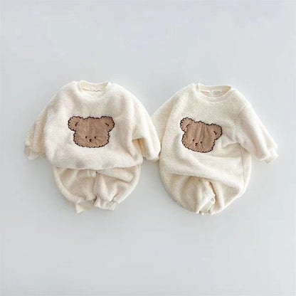 🧸 Baby Teddy Fleece Outfit Set – Warm Sweatshirt & Pants 2-Piece Winter Set 👶❄️