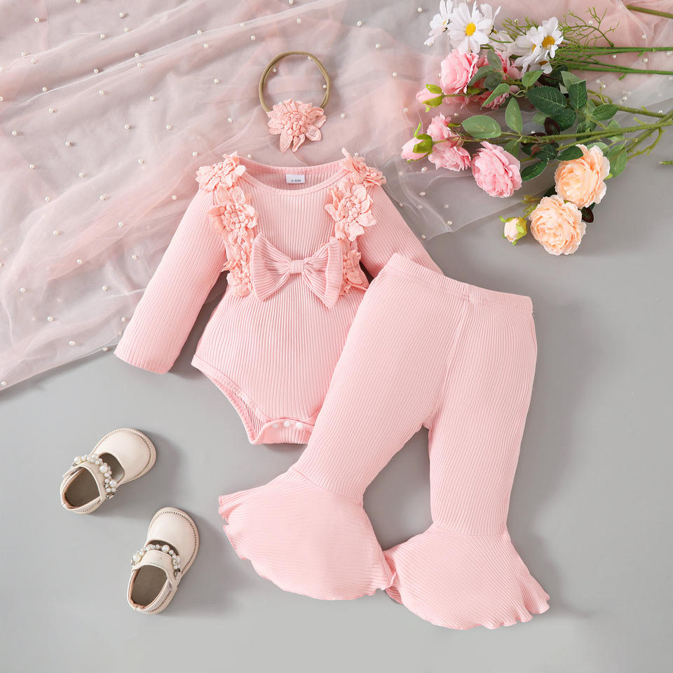 🌸 Baby Girl 3-Piece Outfit Set – Floral Ribbed Bodysuit & Flare Pants Princess Set 👶✨