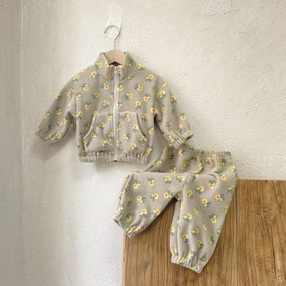 🌸 Baby Girl Floral Fleece Tracksuit – Zip Jacket & Pants 2-Piece Winter Set 👶✨