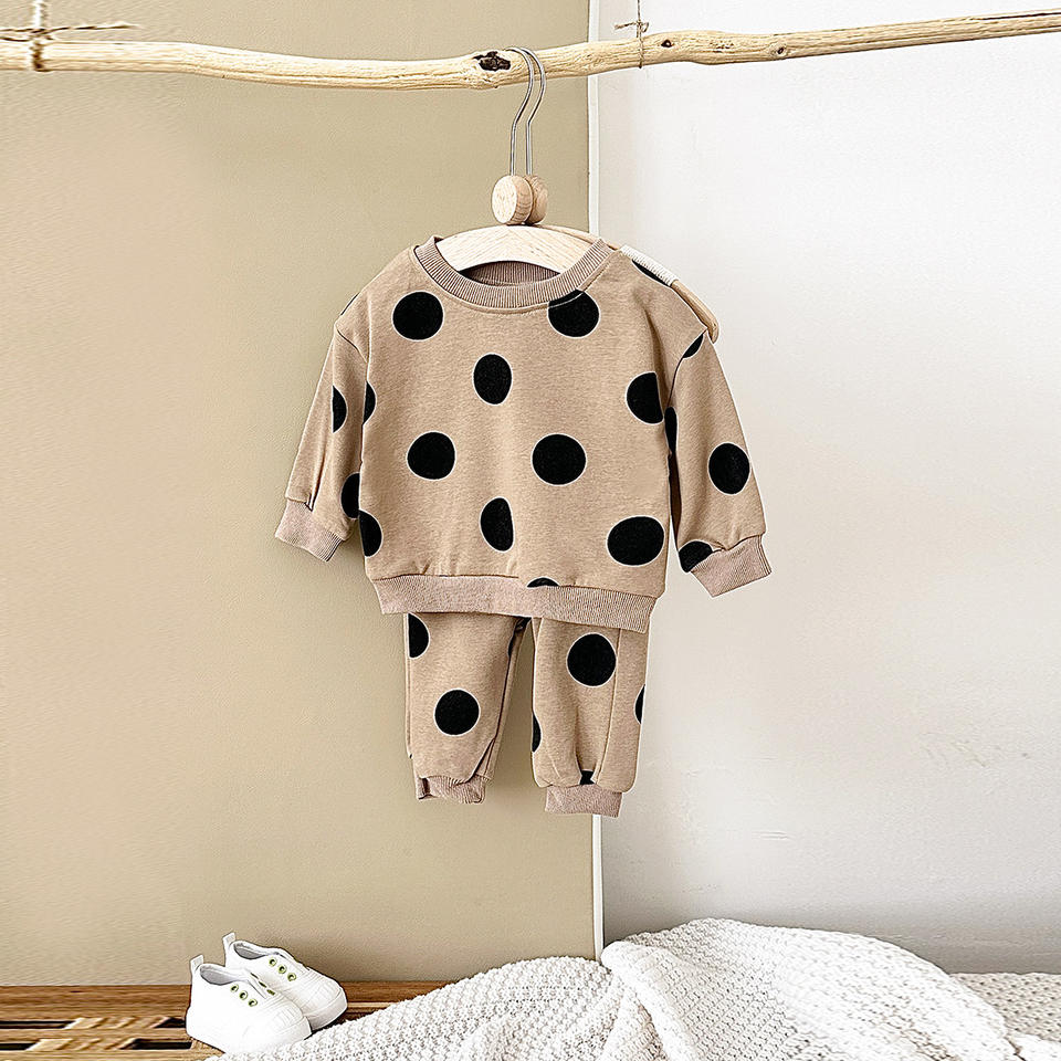 ⚫ Baby Polka Dot Outfit Set – Cotton Sweatshirt & Pants 2-Piece Tracksuit 👶✨