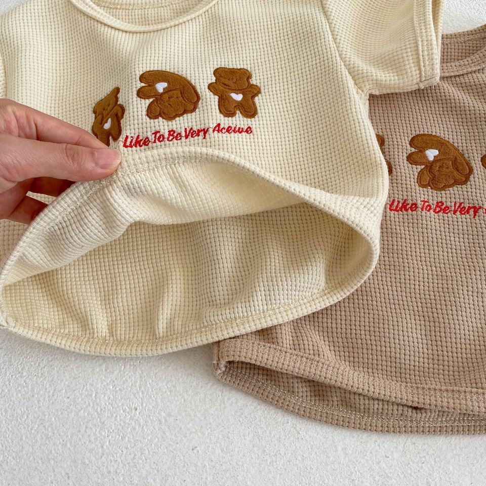 🧸 Bear Print Baby Summer Set – Cute & Comfy Everyday Wear 👶☀️